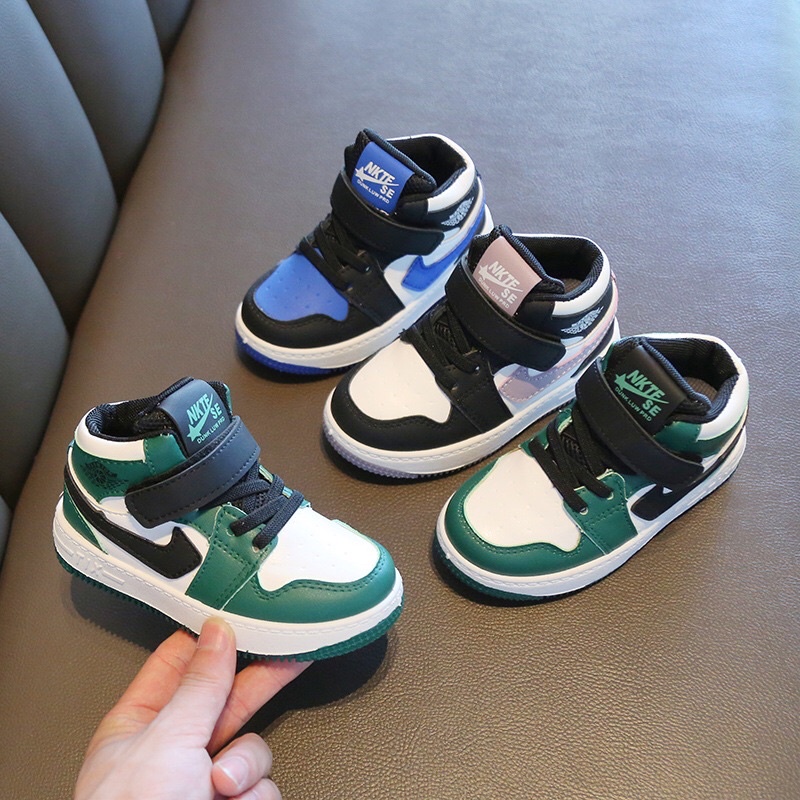 Giày thể thao Jordan TX110 năng động cho bé trai bé gái