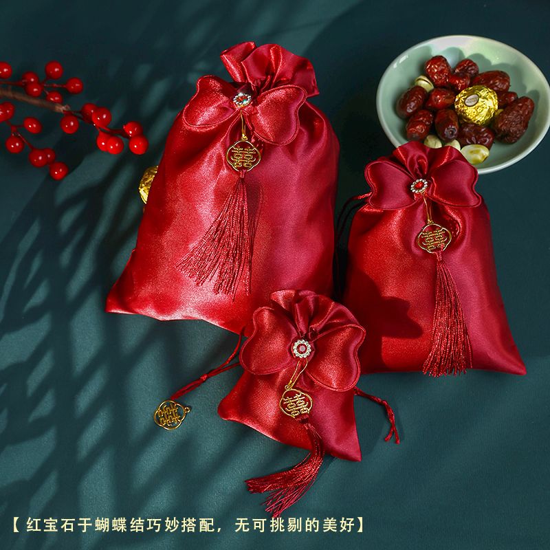 New Wedding Candy Bag High-End Wedding Mild Luxury Retro Bow Chinese Style Tassel Sugar Bag Hand Gif