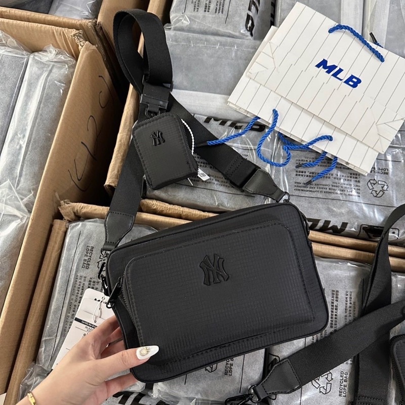 Túi MLB đeo chéo Unisex hot hit 2023 🔥