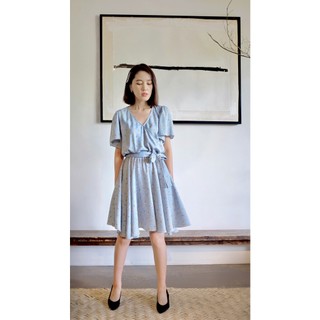 Chicka Chicka - Đầm hoa cổ tim dáng xòe thắt eo