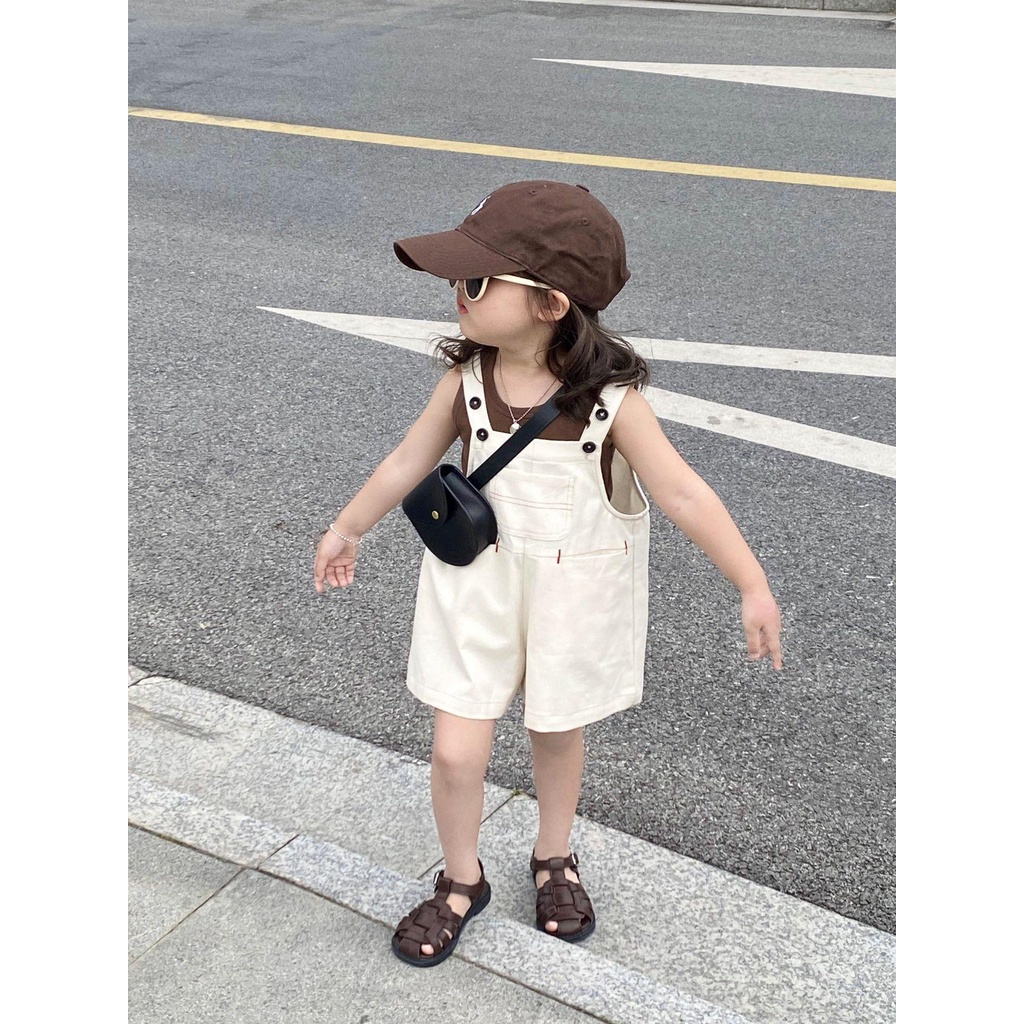 Yếm kaki đơn màu dễ thương cho bé