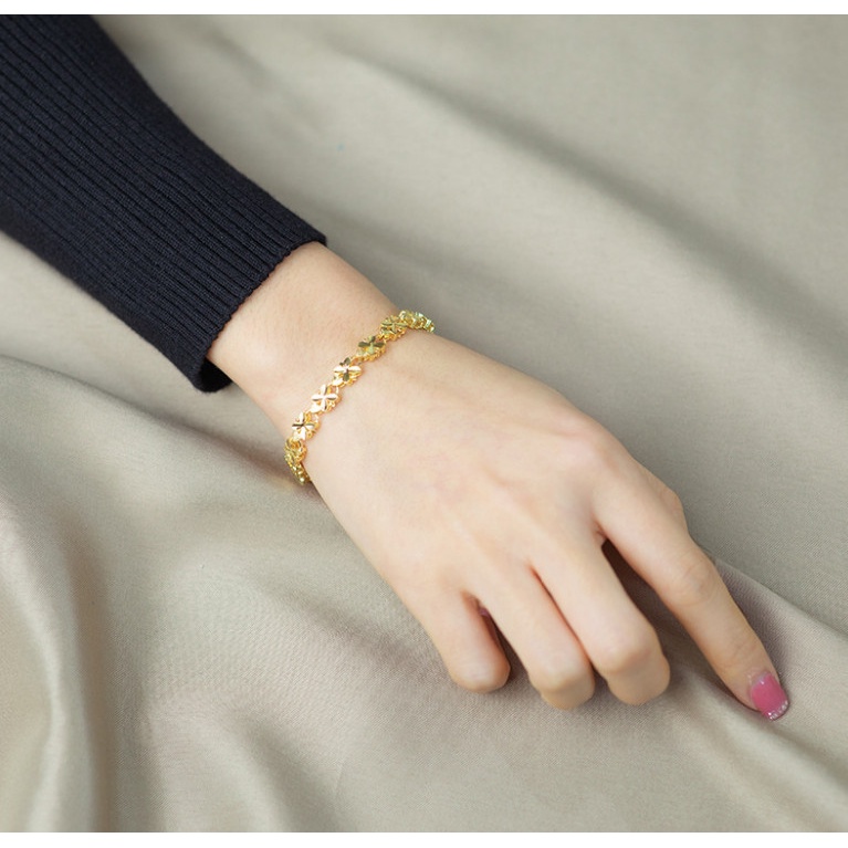 Lắc Tay Nữ Hoa Văn Cỏ 4 Lá Trang Sức Xuping Mạ Vàng Siêu Bền XP4518