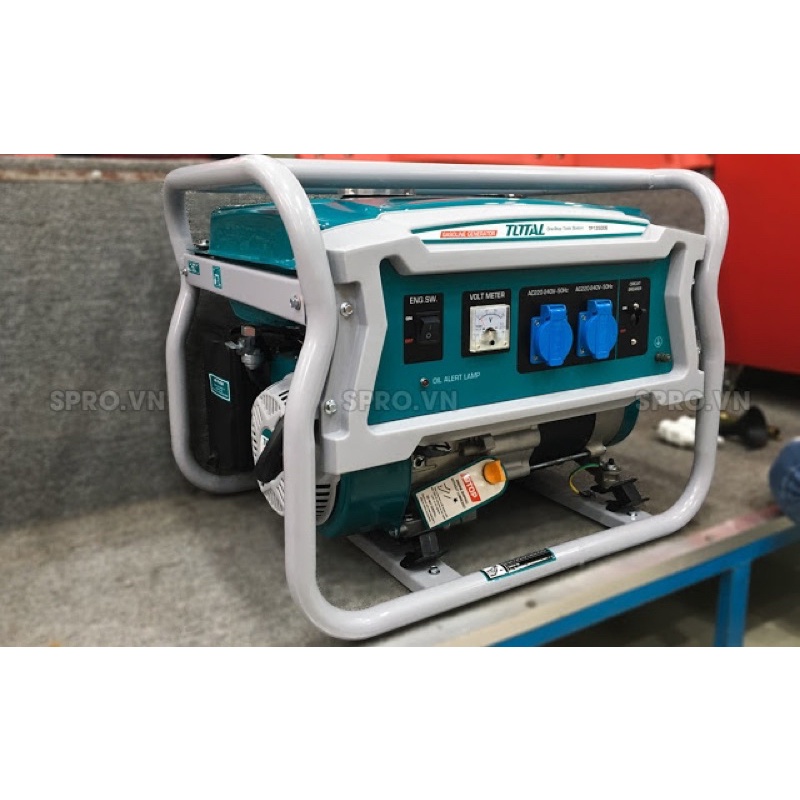 TOTAL Máy phát điện dùng xăng 3.5KW TP135006
