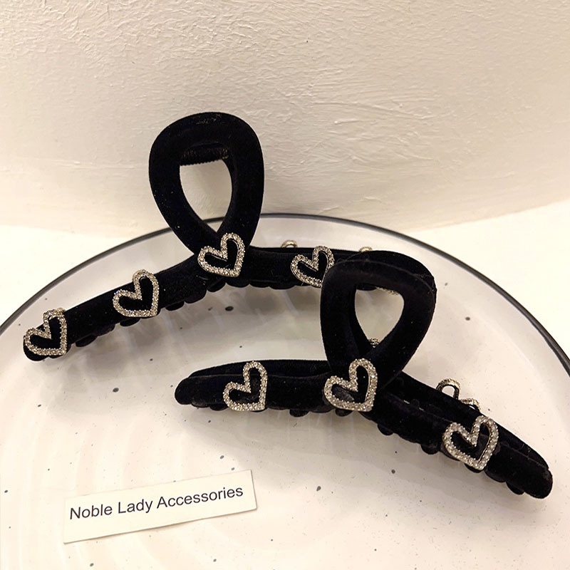 Kẹp Tóc Nhung Đen Đính Đá Hình Trái Tim Phong Cách Hàn Quốc Cho Nữ