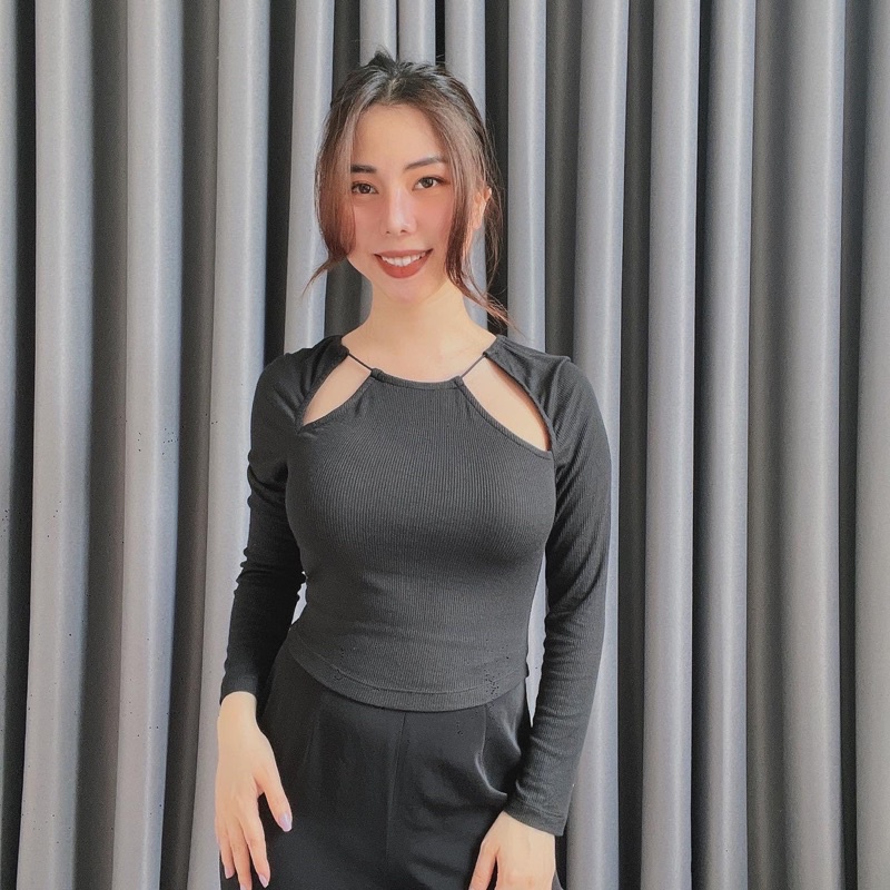 Áo zara khoét cutout vai hot hit chất thun co giãn