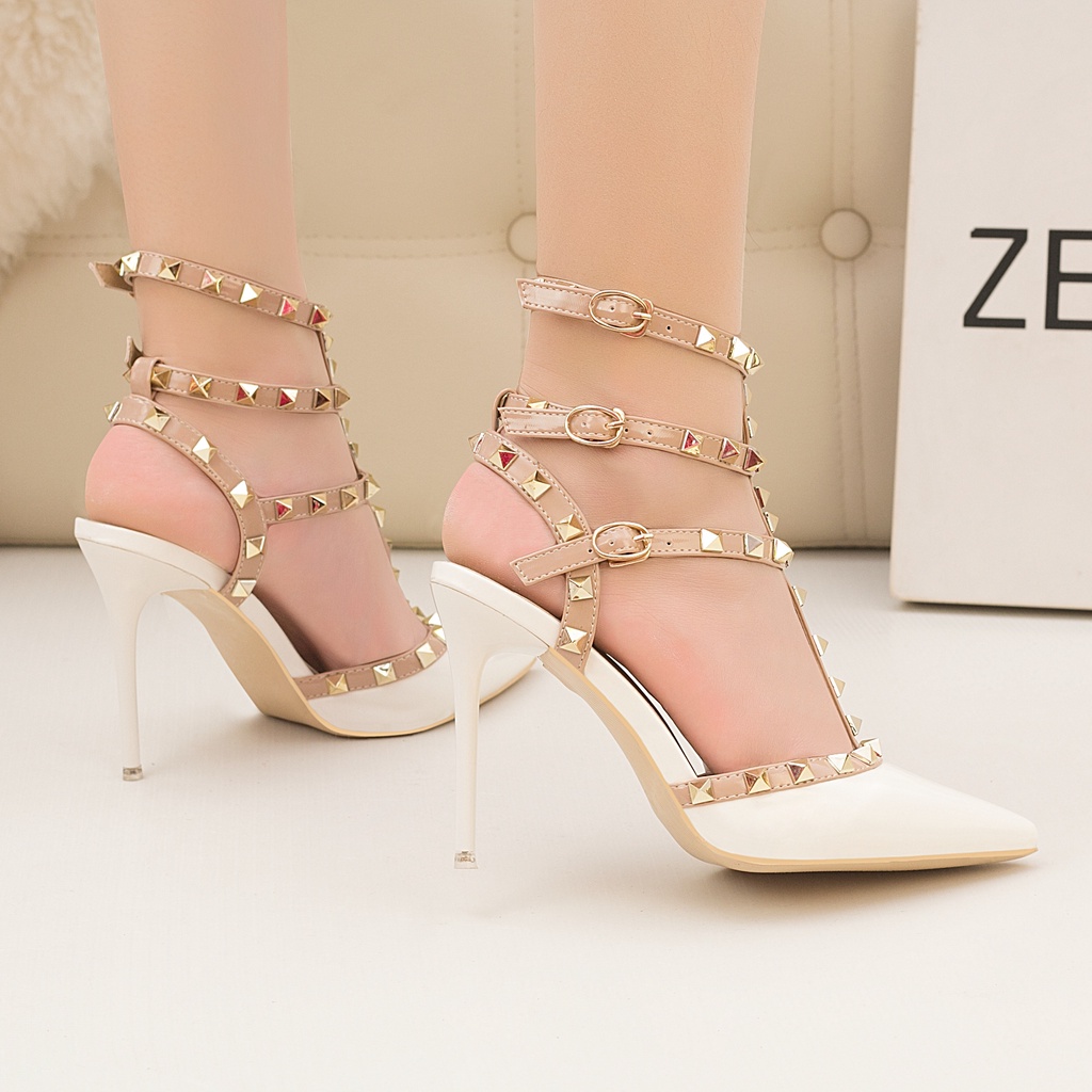 Giày Cao Gót Sandal Nữ Quai Đính Đinh Tán Gợi Cảm