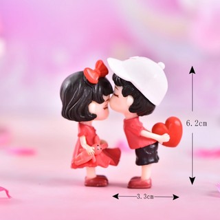 Phụ kiện bánh valentine cặp đôi đỏ kiss ôm tim