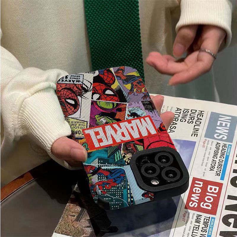 Ốp Điện Thoại Hình Spiderman Hoạt Hình Phong Cách Âu Mỹ Cho iPhone 11 / 12 / 13 / 14 pro max
