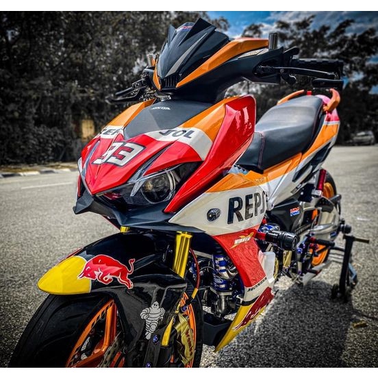 Cánh gió Winner X đen nhám