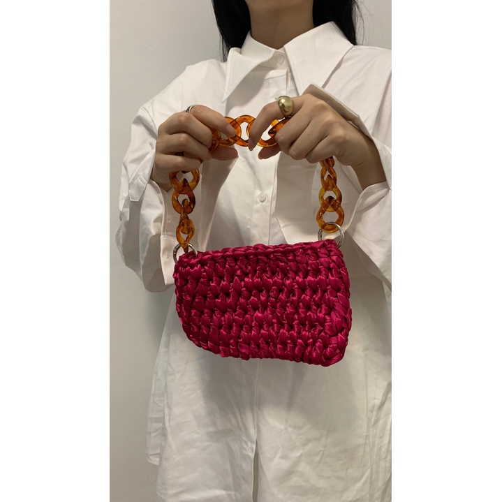 Túi Xách JASMIN NOIR Đeo Chéo Nắp Gập Bằng Acrylic Phối Dây Xích Thời Trang Dành Cho Nữ