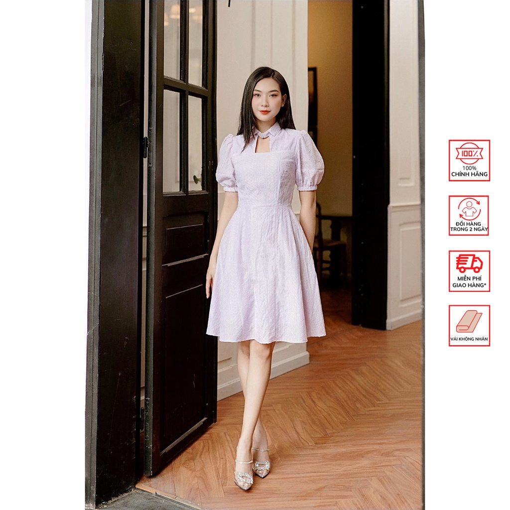 Đầm FOR HER tay ngắn khoét cổ DA0618