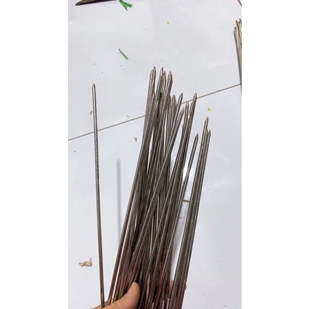 10 Xiên nướng thịt inox dài 70cm - Que xiên inox phi 4 dài 70cm sáng bóng không rỉ