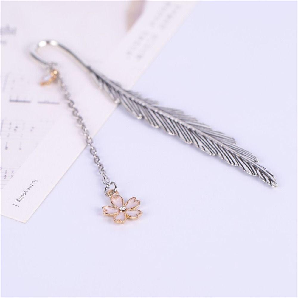 Thẻ Đánh Dấu Trang Sách Bằng Giấy Họa Tiết Lông Vũ Dễ Thương