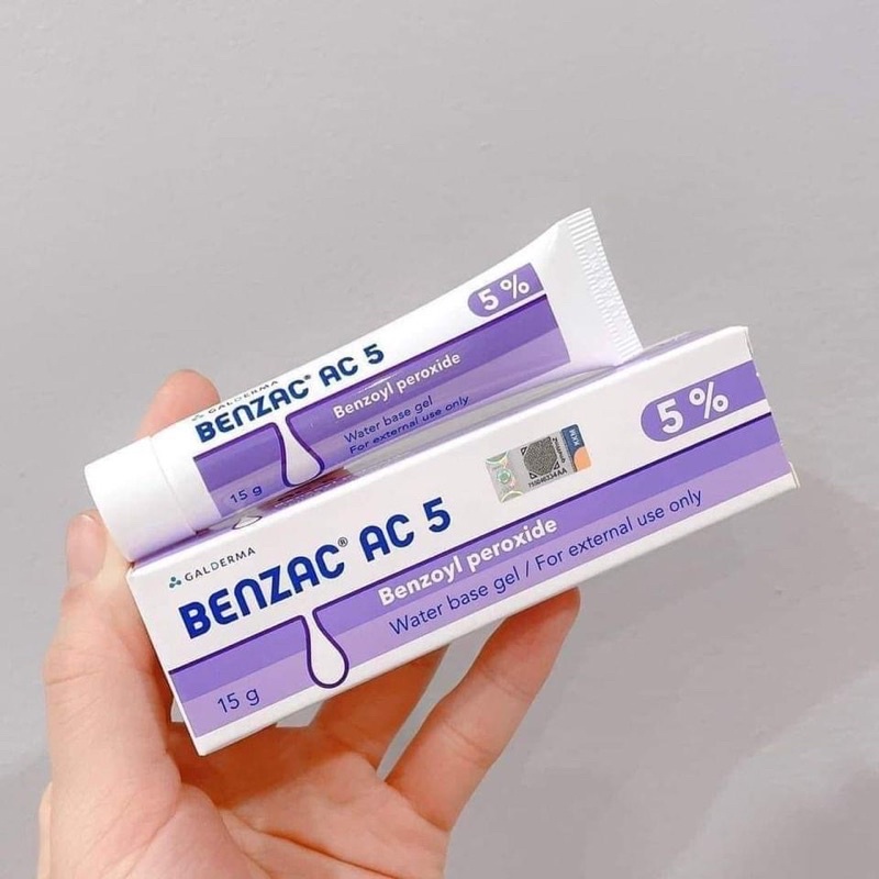 Chấm mụn Benzac AC 5%