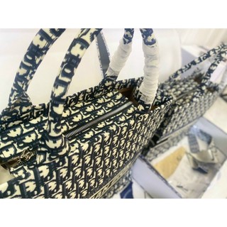 Túi Tote Cầm Tay