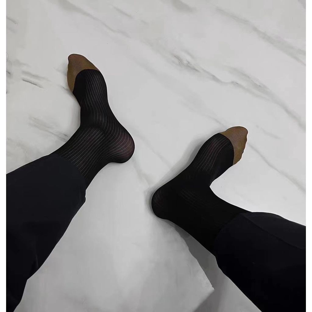 SS003_ZINNEG_ Sheer Socks Đen Mũi Vàng