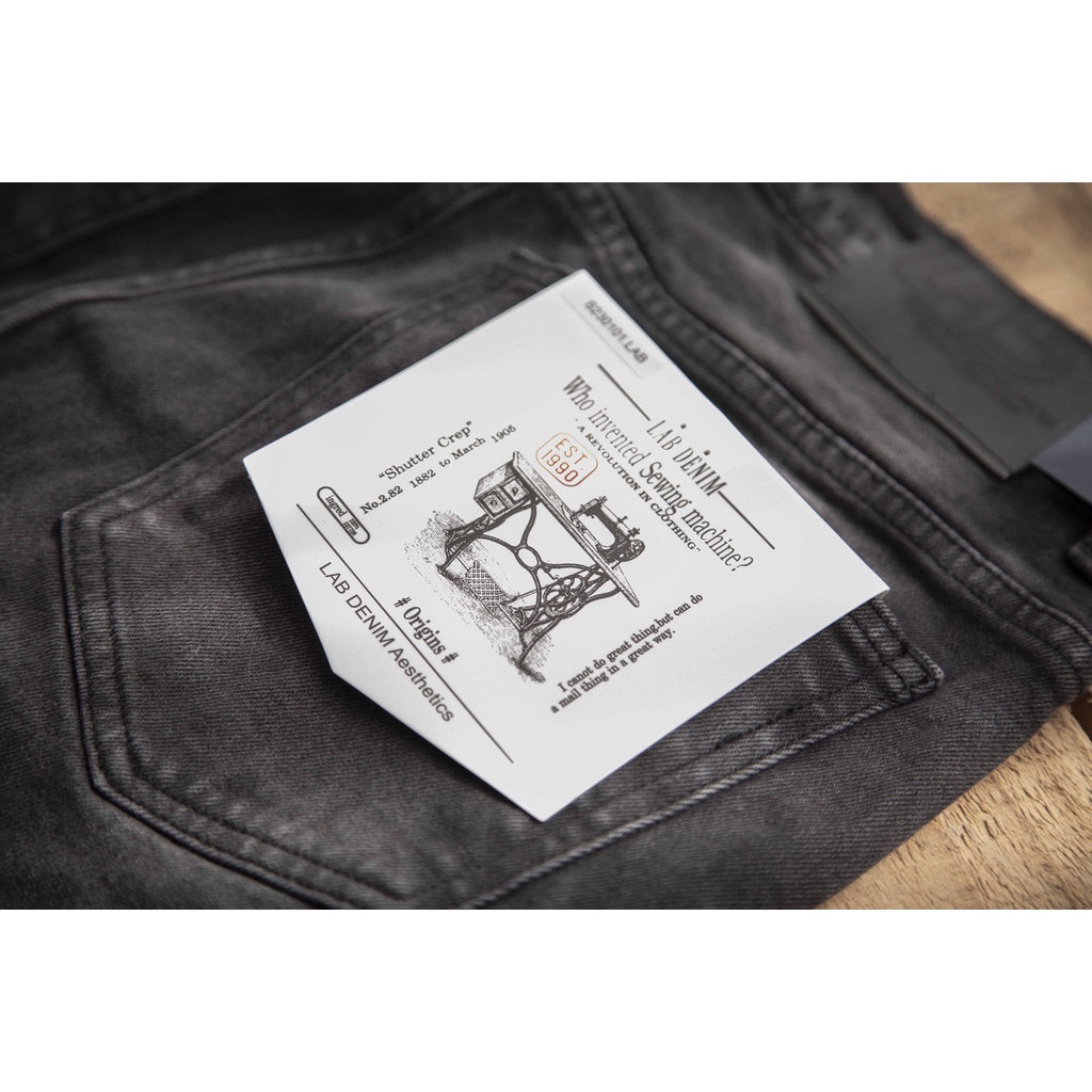 Quần jean nam LAB+ COTTONLAB túi chéo fom carrot fit màu xám đen LAB230101