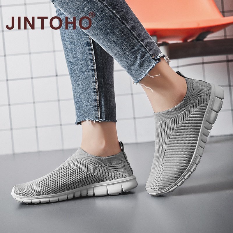 Giày Thể Thao Màu Đen Siêu Nhẹ Thoáng Khí Thời Trang Cho Cặp Đôi