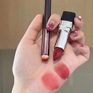 Cọ tán son môi đầu tròn , cọ tán nền môi