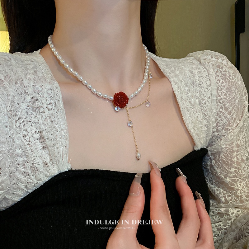 Dây chuyền tiểu thư