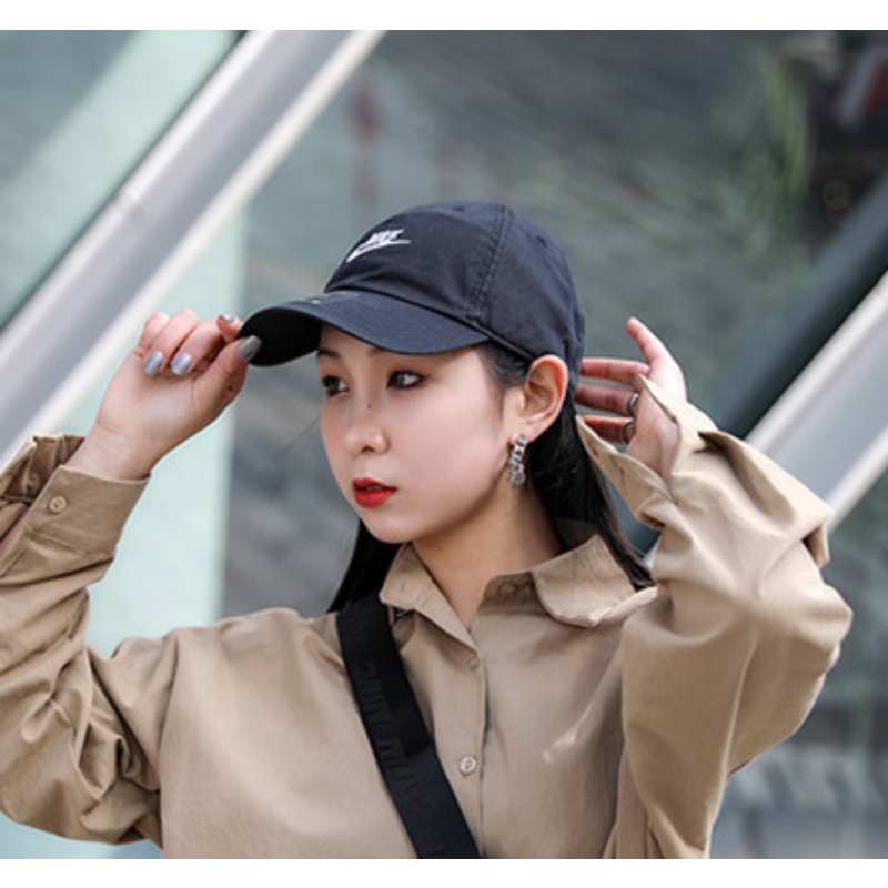 Mũ Lưỡi Trai Thêu Logo Nike 100% Chính Hãng Có Thể Điều Chỉnh Dành Cho Nam Nữ