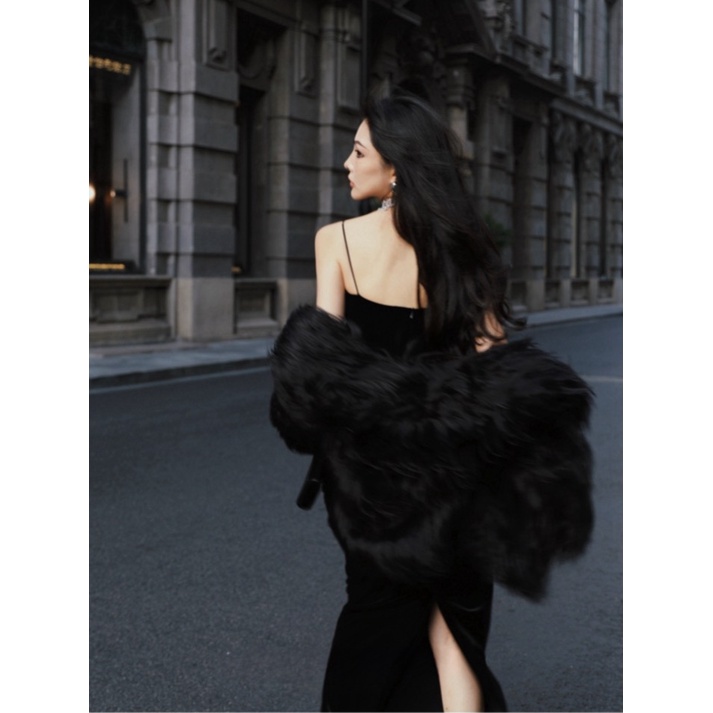 Váy Nhung Hai Dây Dáng Dài Eclipse Clothing