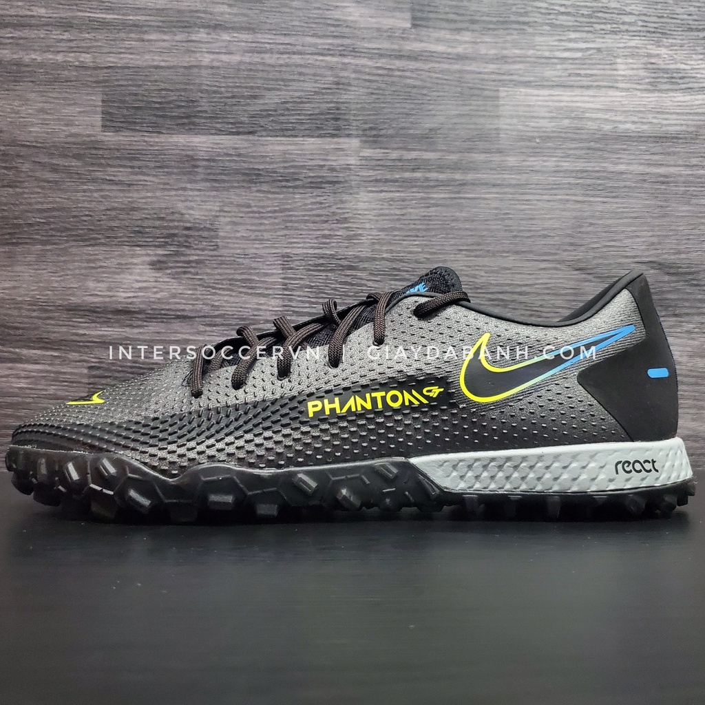 Giày đá bóng CK8468 090  Nike React Phantom GT PRO TF
