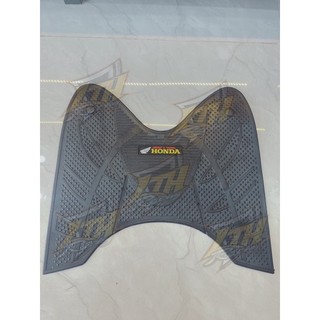 Thảm lót chân cao su cho xe scr 2013