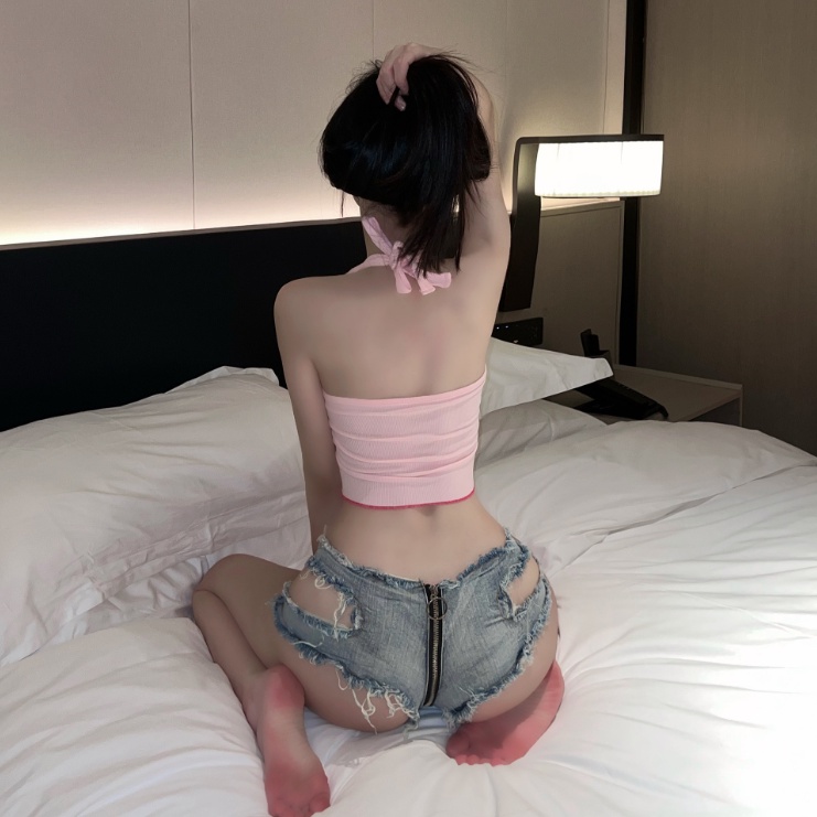 Set quần short jean rách và tất sexy quyến rũ gợi cảm cho nữ | BigBuy360 - bigbuy360.vn