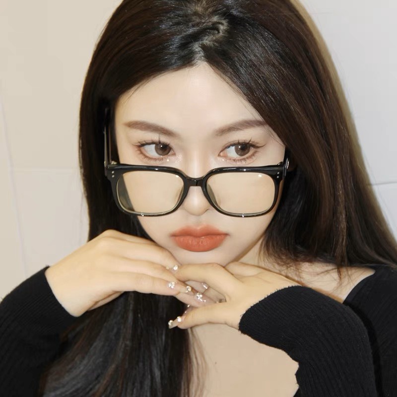 Kính mát râm nam nữ thời trang hai chấm mẫu mới nhiều màu sắc GM04 RYVN