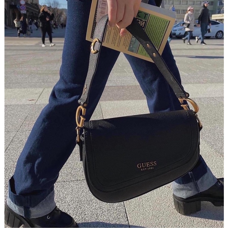Túi Guess yên ngựa mẫu mới