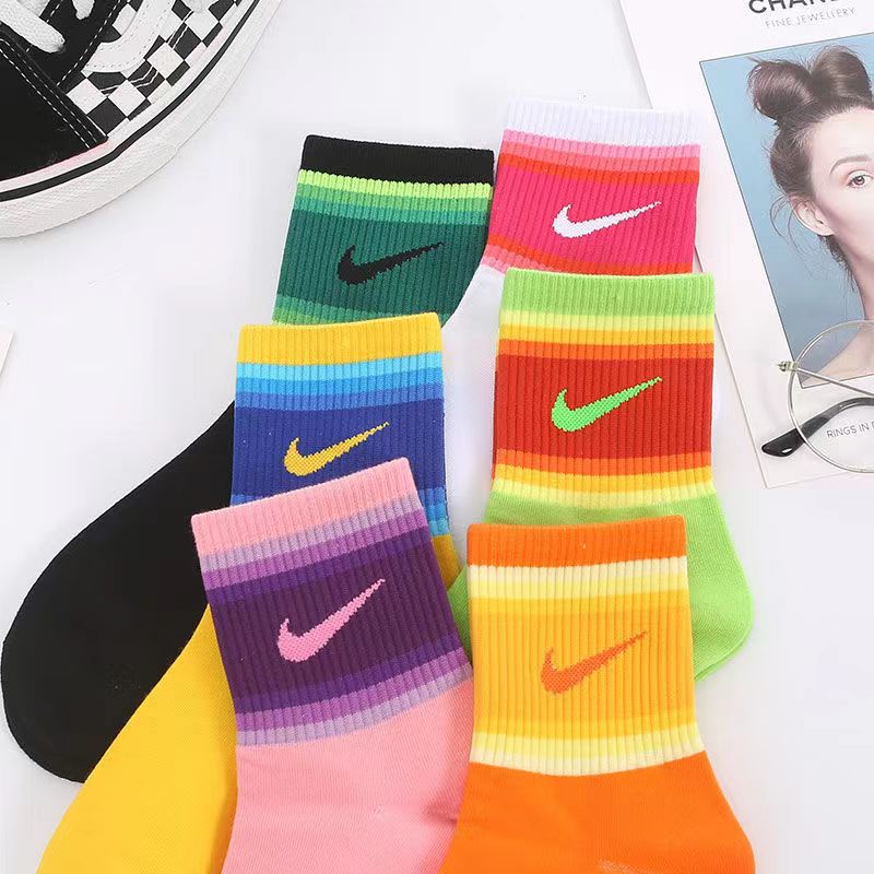 Đôi Vớ Thể Thao Chất Liệu Cotton Thoáng Khí Nhiều Màu Sắc Thời Trang