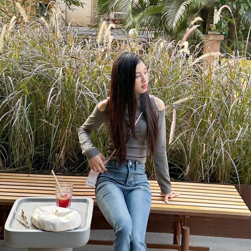 Jeans loe hai túi 8979