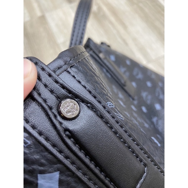 Túi si da thật hiệu MCM