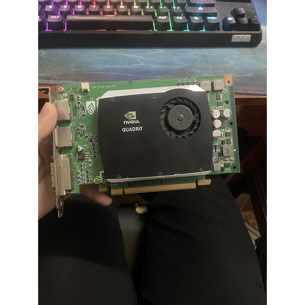 Card màn hình Fx580  512MB 128 byte R3