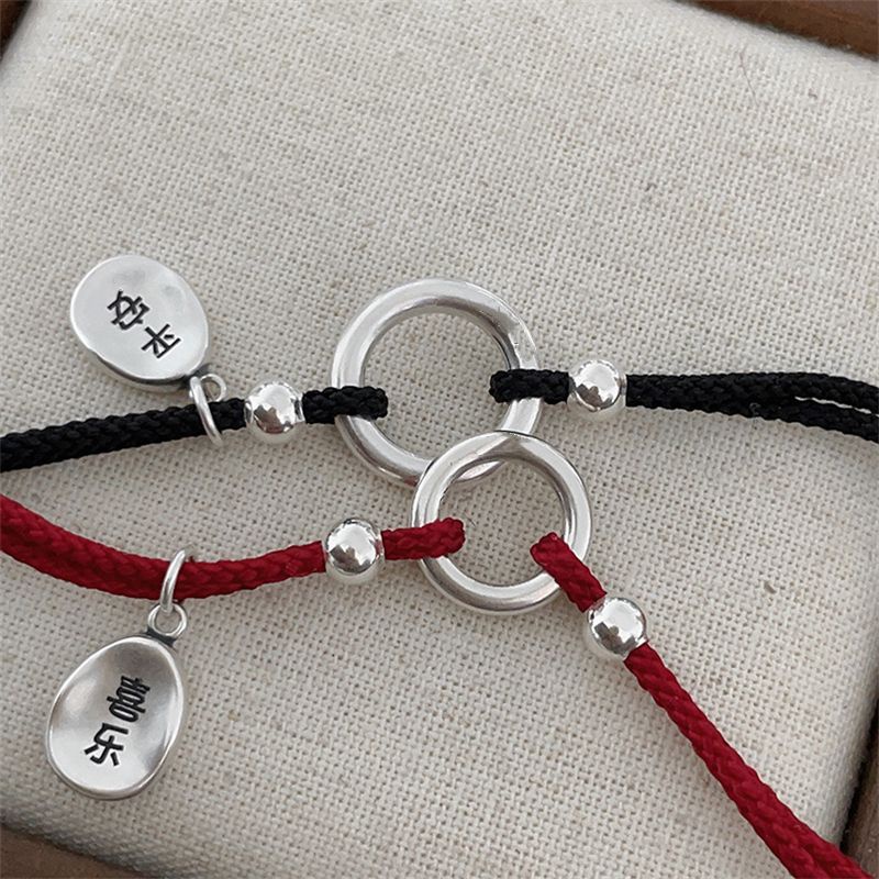 Vòng Đeo Tay Cài Khóa An Toàn Cho Cặp Đôi