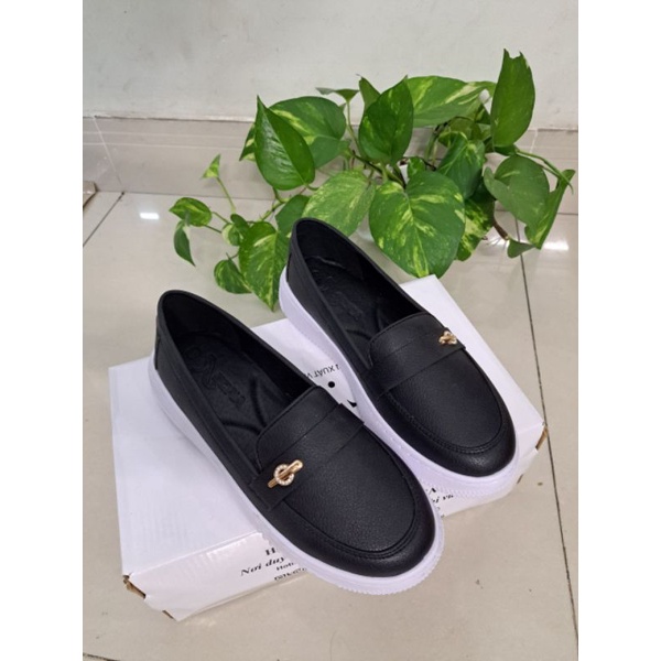 Slip on nữ - Giày lười Sofia