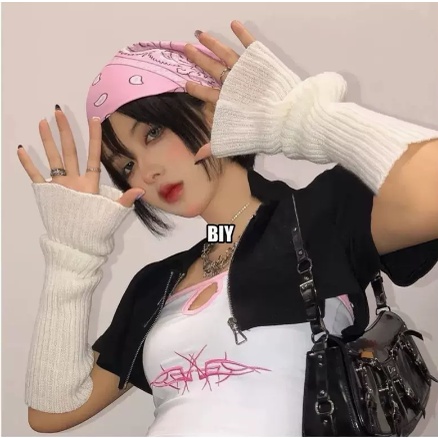 Găng tay len dài hở ngón giữ ấm màu đông cho nữ Fashion Y2K Retro