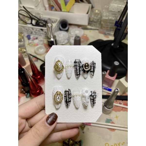 NAILBOX MÓNG ÚP THIẾT KẾ CÁ TÍNH TRENDY SANH CHẢNH - KÈM THEO DŨA VÀ KEO GẮN