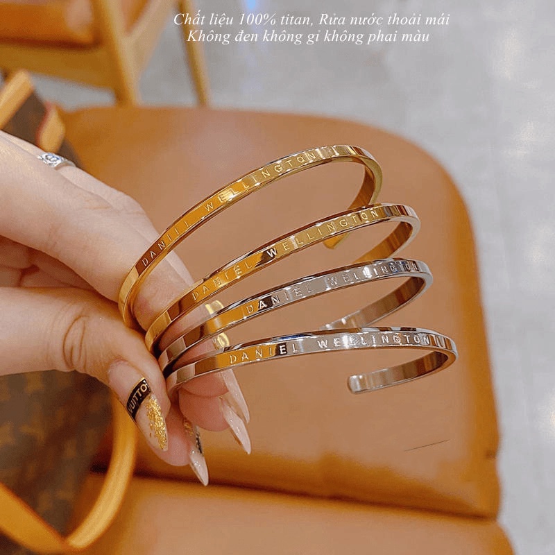 Vòng tay titan cao cấp không gỉ thiết kế đơn giản thời trang thanh lịch cho nam nữ