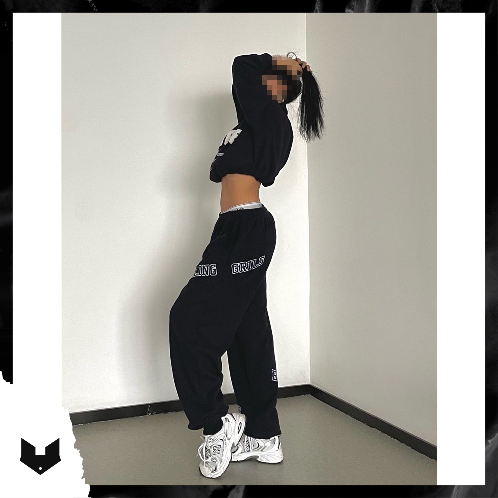 Quần jogger in chữ viền trắng BLING GIRLS unisex nam nữ cá tính hip hop dance đường phố