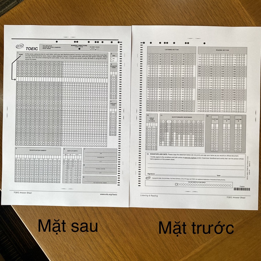Xấp 20 tờ giấy thi TOEIC
