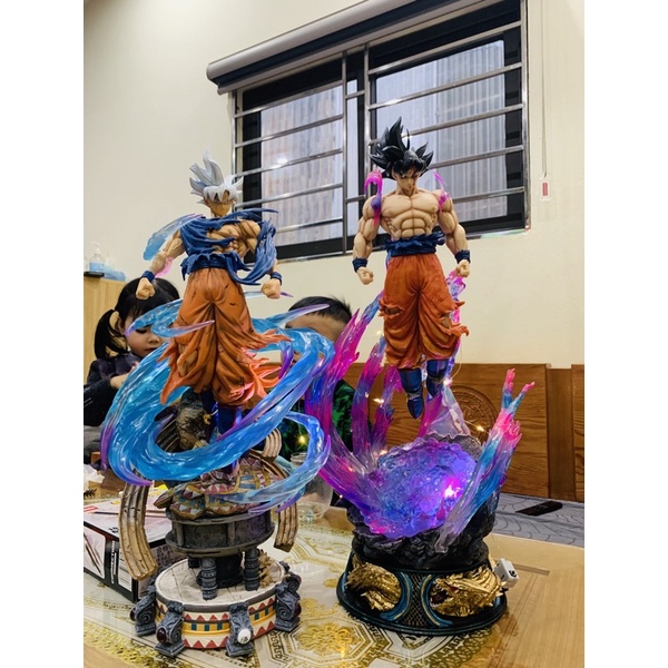 ĐỒ CHƠI MÔ HÌNH NHÂN VẬT SON GOKU BẢN NĂNG VÔ CỰC VỚI HIỆU ỨNG ĐI KÈM NHÂN VẬT TRONG ANIME DRAGON BALL