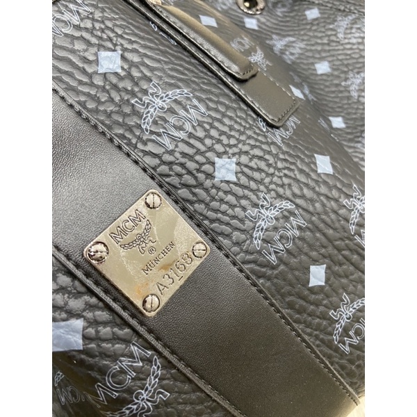 Túi si da thật hiệu MCM