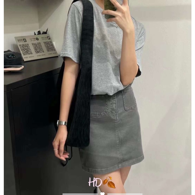 Áo thun trơn nữ basic cổ tròn chất mịn from dáng vừa hàng QC - hàng có sẵn