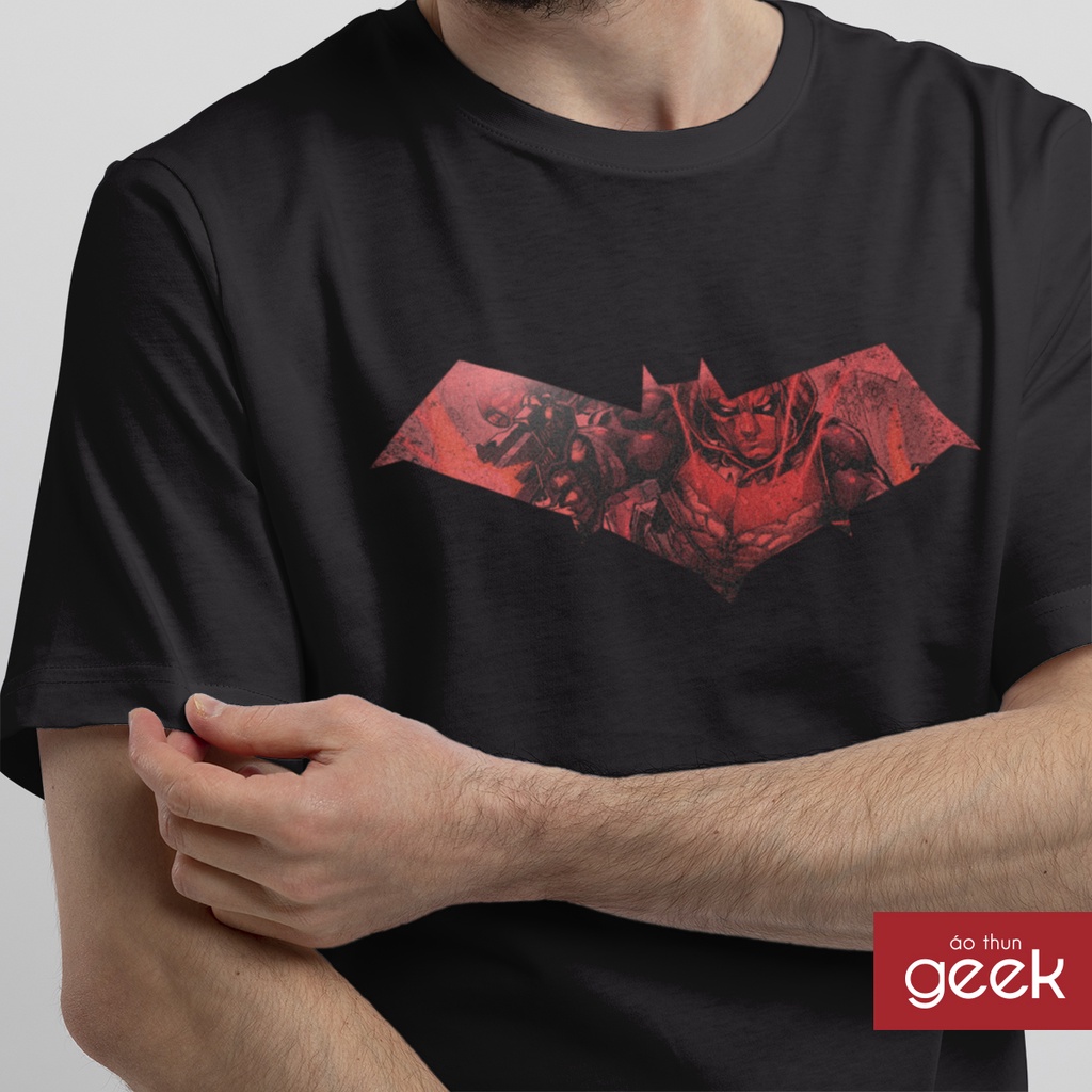 Áo thun hình Gotham Knights - Red Hood sắc nét, 100% Cotton vải dày, siêu mịn.