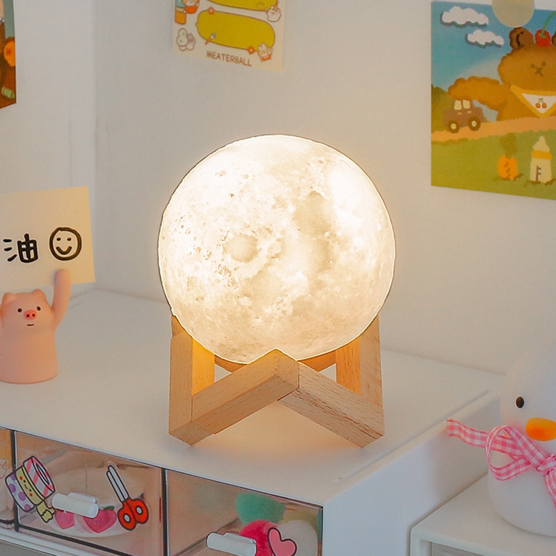 Đèn LED Để Bàn Hình Mặt Trăng 3D Sáng Tạo Sử Dụng Pin
