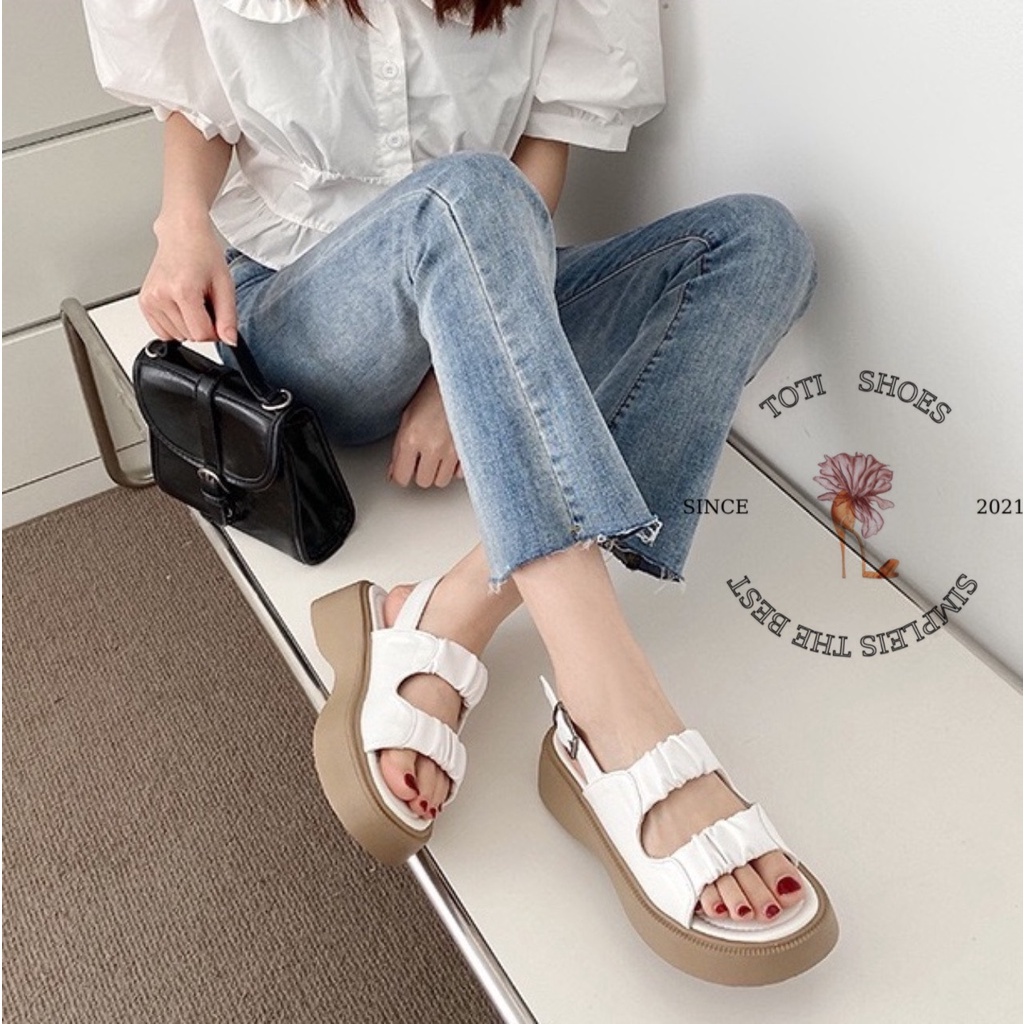 SANDAL XUỒNG TOTIIE STORE - GIÀY THỜI TRANG HAI QUAI NGANG NHÚM BÈO PHONG CÁCH HIỆN ĐẠI ĐẾ ĐỘN S2301010