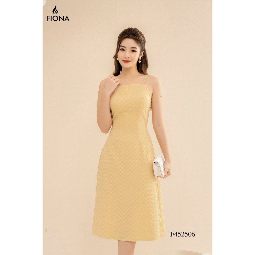 Đầm hai dây nữ Fiona dáng A họa tiết ô vuông nổi chất liệu xốp Hàn mềm rủ F452506