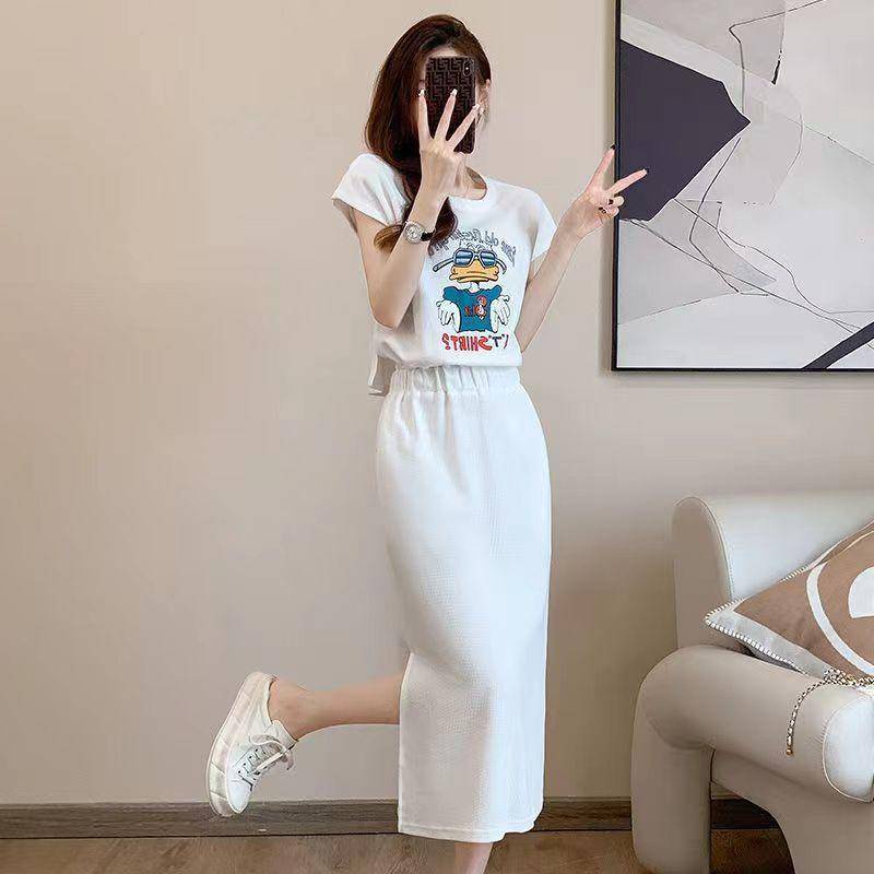 Đầm Thun Dài Qua Gối Giả Hai Lớp Phong Cách Mới